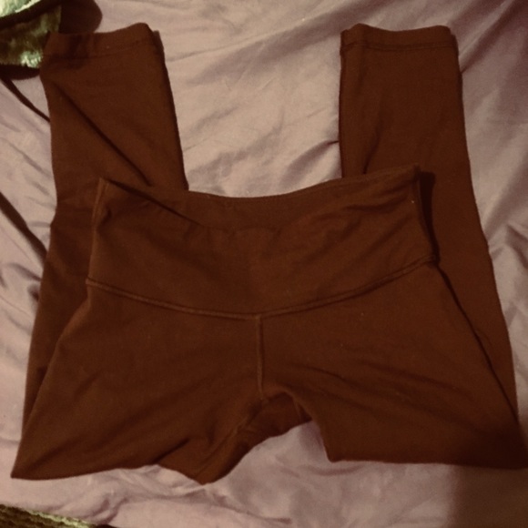 Lululemon wonder under leggings - Picture 3 of 6